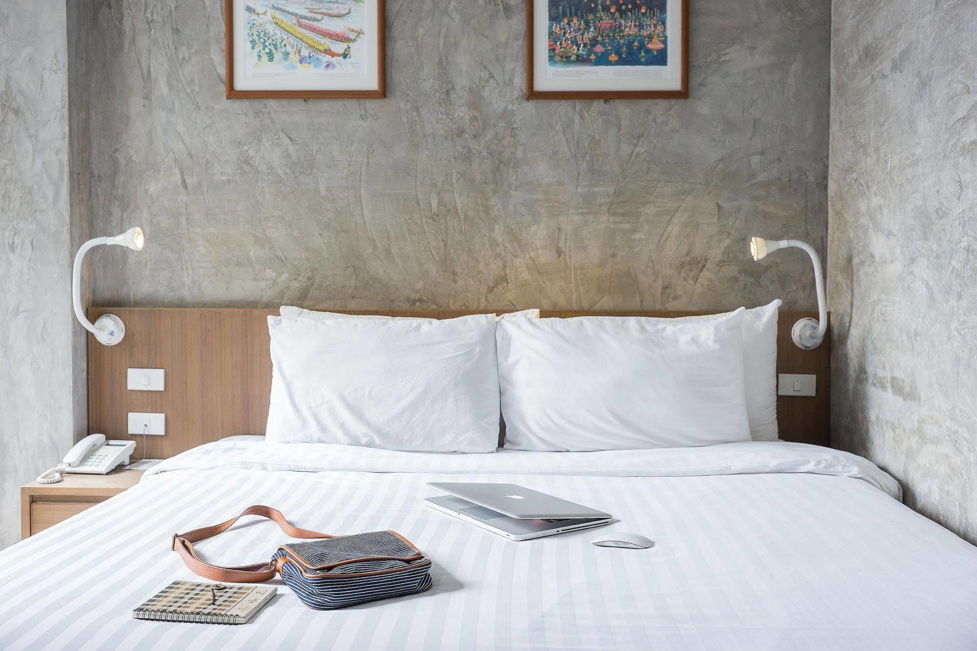 Buddy Boutique Inn Банкок Екстериор снимка