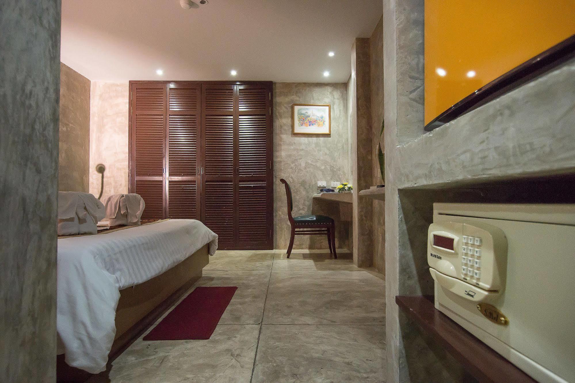 Buddy Boutique Inn Банкок Екстериор снимка